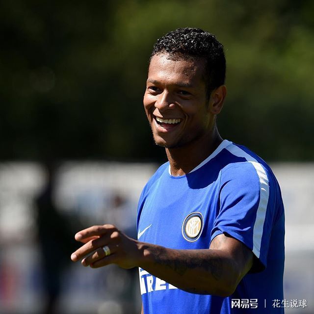那不勒斯遗憾出局备战意甲今晚莱比锡再遭质疑，清晨夏洛特黄蜂复出首秀看傻球迷的简单介绍