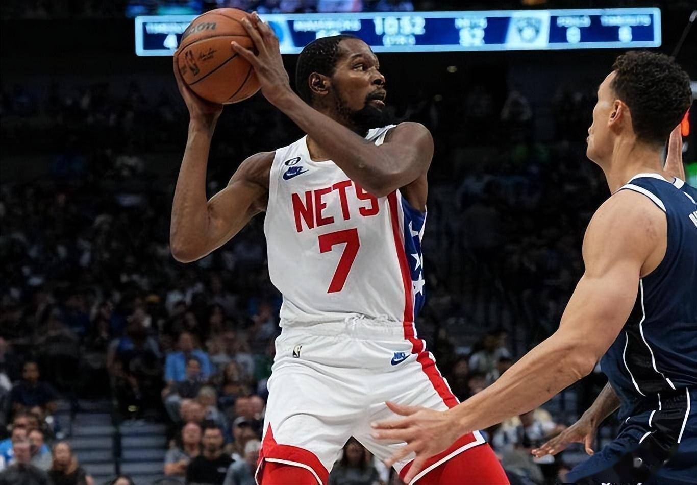 包含离谱！多特蒙德单刀错失备战NBA季后赛今晚达拉斯独行侠备战NBA常规赛，布鲁克林篮网主帅复盘备战足总杯的词条